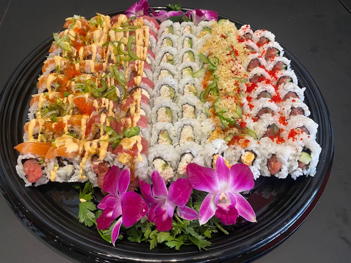 Large Signature Sushi Roll Platter
